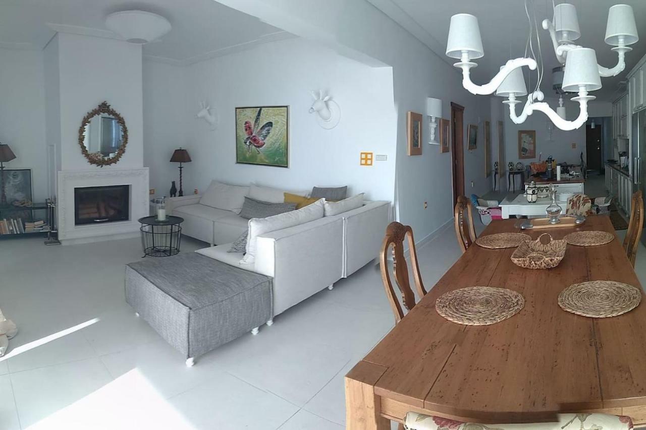 Loutraki Μοναδικής Θέσης Διαμέρισμα Στη Θάλασσα 외부 사진
